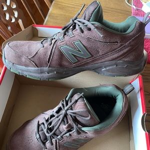 New balance shoes